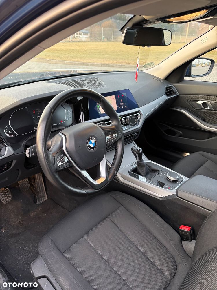 BMW Seria 3 318d Advantage - 7