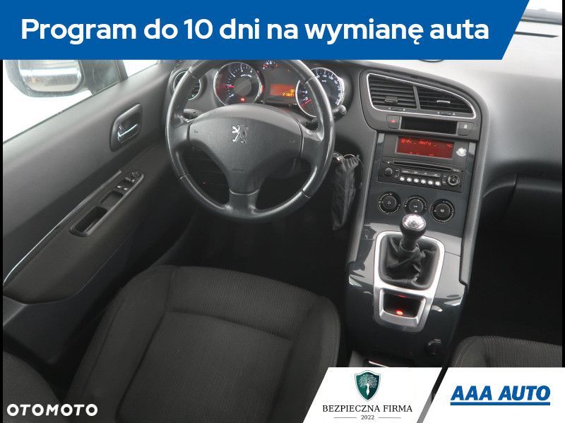 Peugeot 5008 - 9