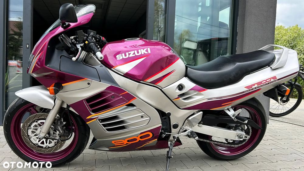 Suzuki RF - 1