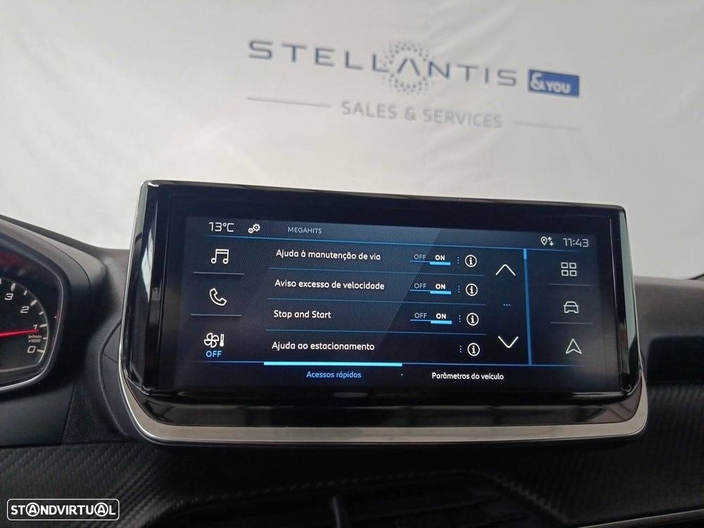 Peugeot 2008 1.2 PureTech Style - 23