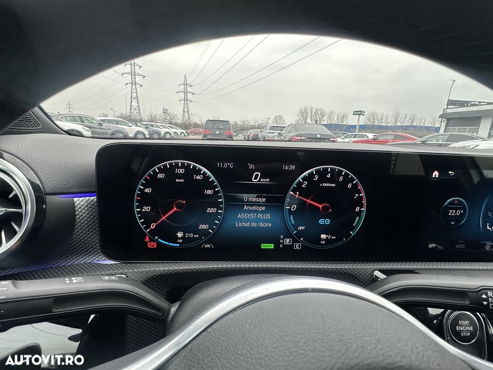 Mercedes-Benz A 250 e Sedan Aut. - 14