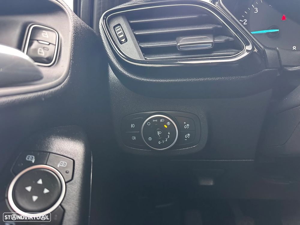 Ford Fiesta 1.0 EcoBoost Titanium — fotografia 7