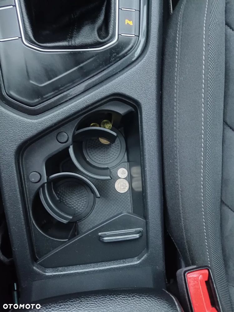 Volkswagen Tiguan 2.0 TDI SCR R-Line - 19