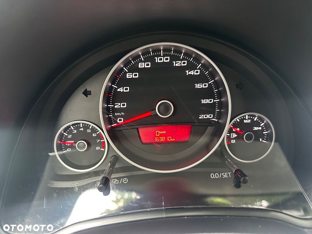 Seat Mii 1.0 Chic - 16