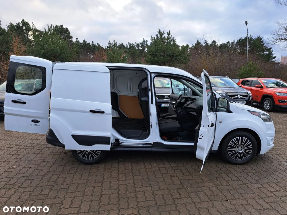 Ford Transit Connect - 18