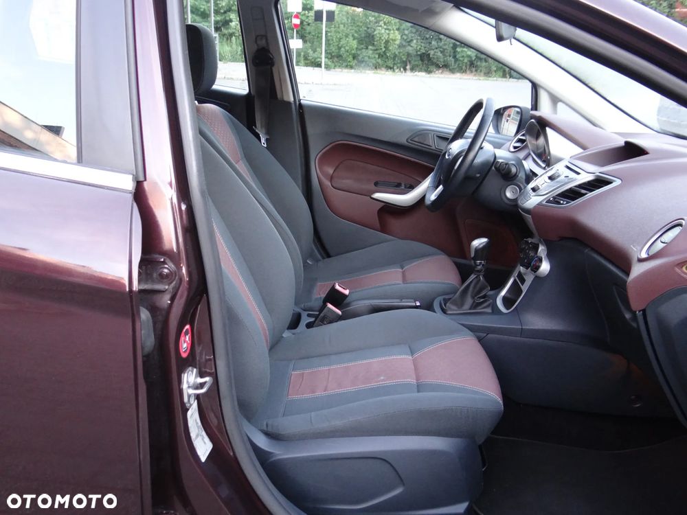 Ford Fiesta 1.25 Ambiente - 20