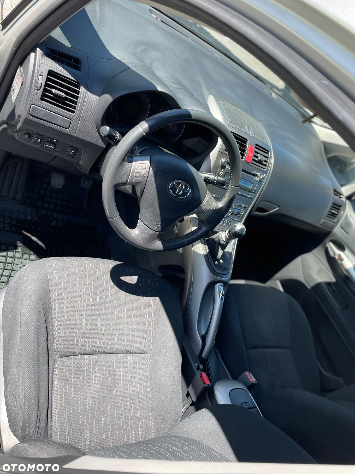 Toyota Auris 2.0 D-4D Sol - 8