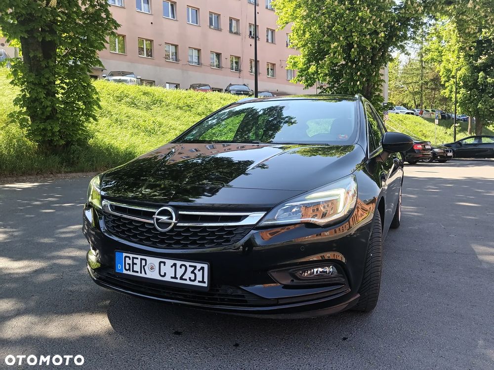 Opel Astra 1.6 BiTrb D (CDTI) Start/Stop Business - 9