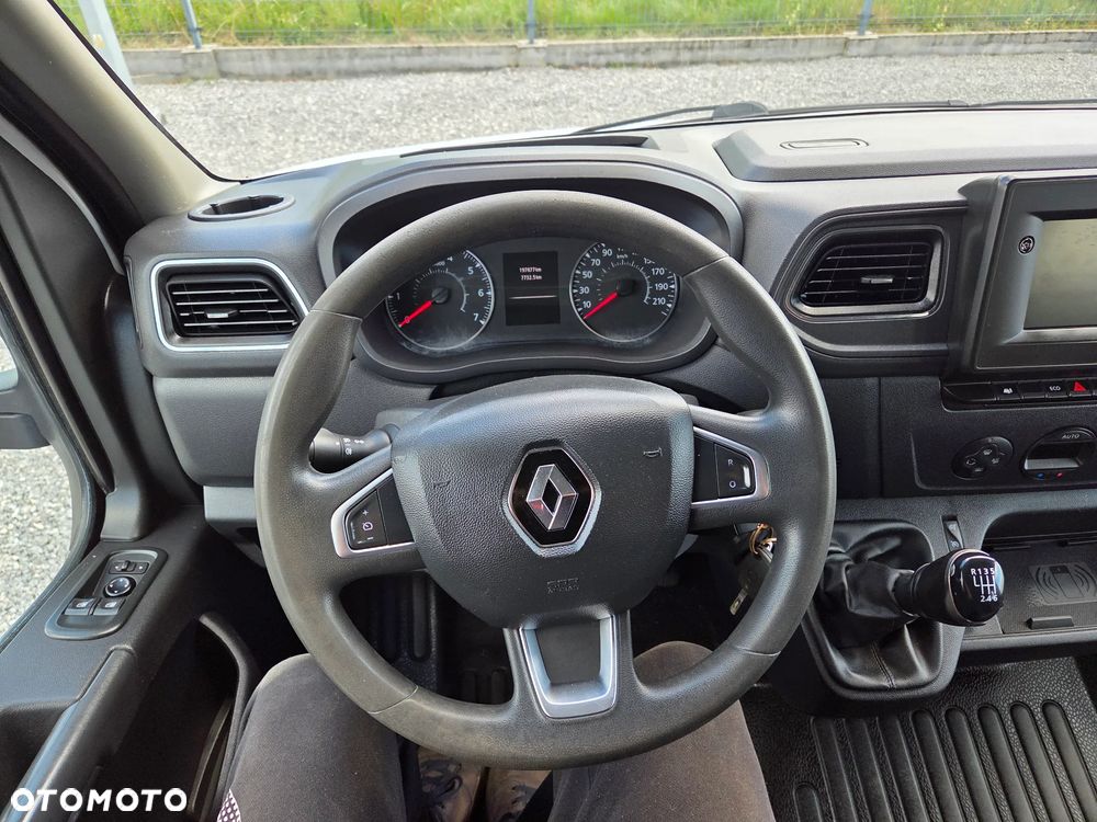 Renault Master - 15