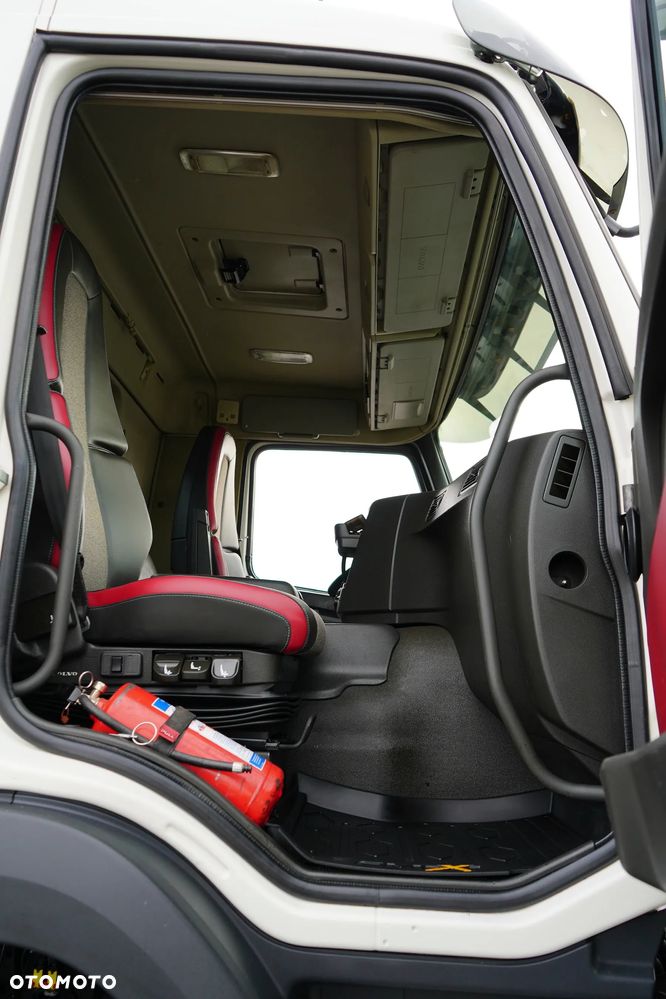 Volvo FMX / 410 / E 6 / WYWROTKA / 8 X 4 / ŁAD. 21 213 KG - 8