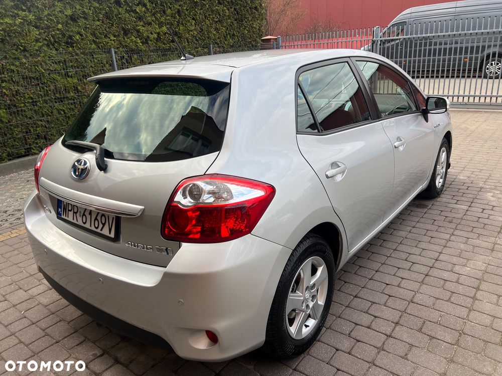 Toyota Auris - 14