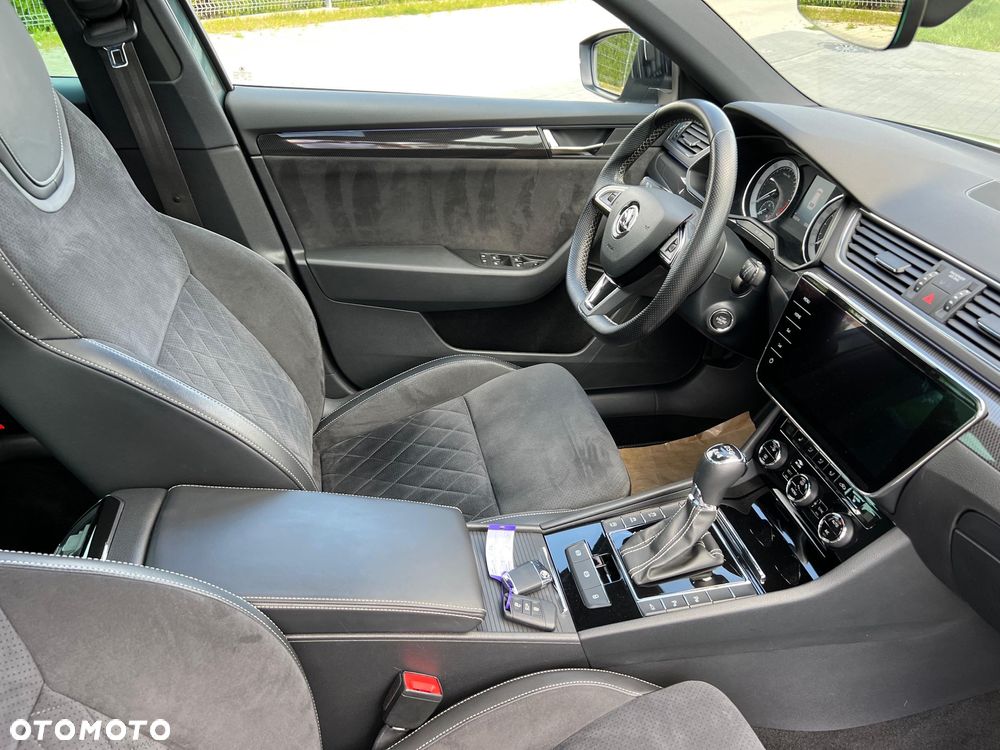 Skoda Superb 2.0 TDI 4x4 DSG Sportline - 12