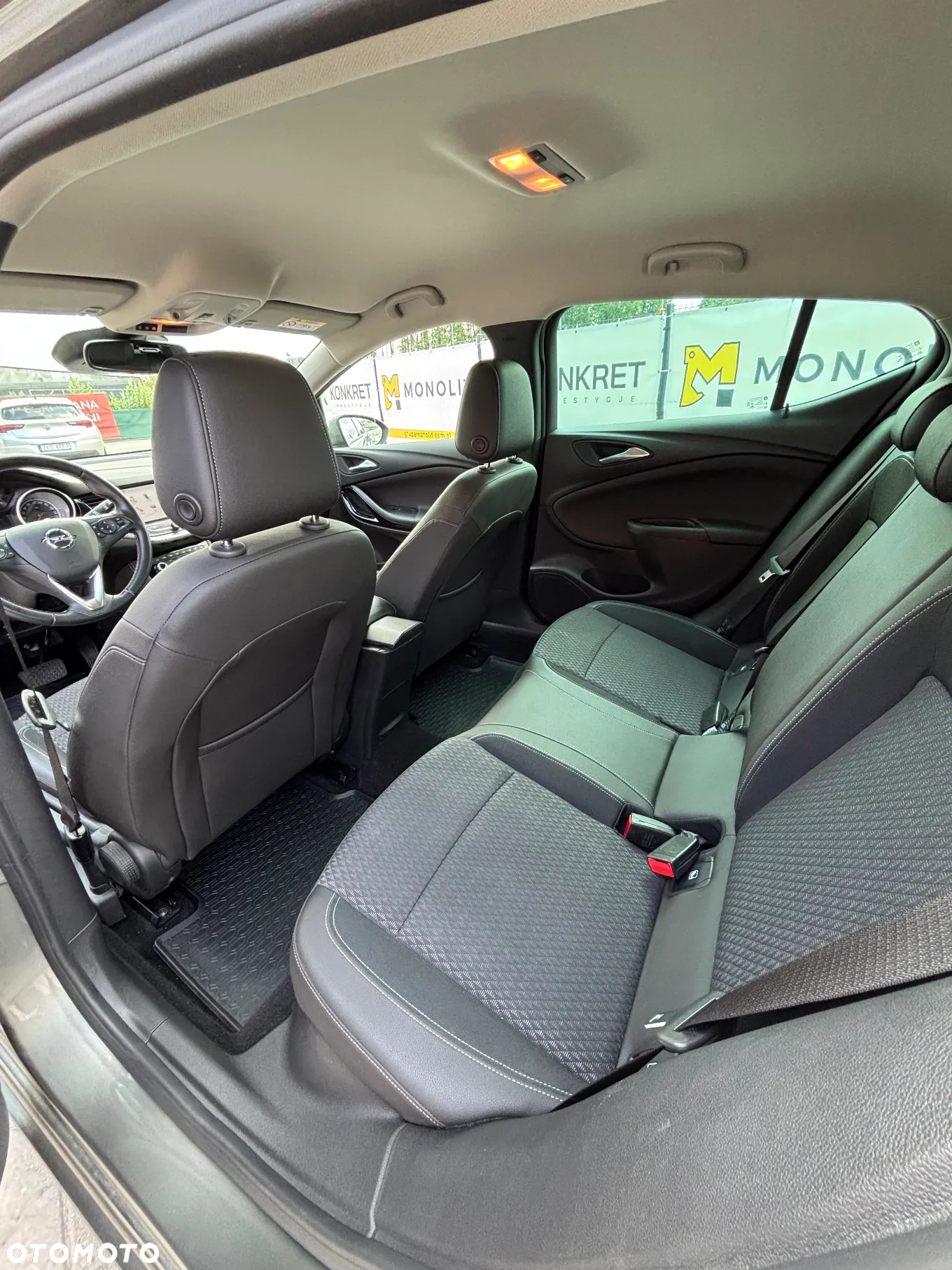 Opel Astra V 1.6 T Elite S&S - 10
