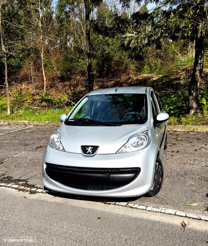 Mitsubishi Space Star - 6