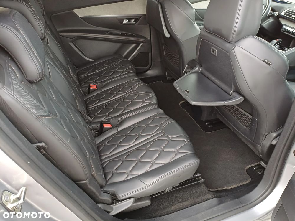 Peugeot 5008 BlueHDI 180 EAT8 GT - 26