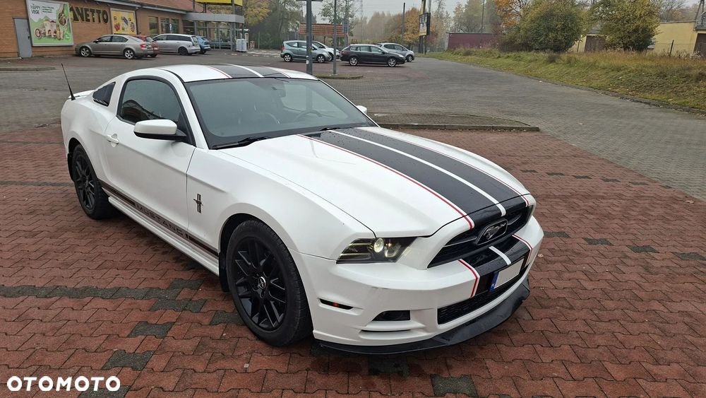 Ford Mustang - 3