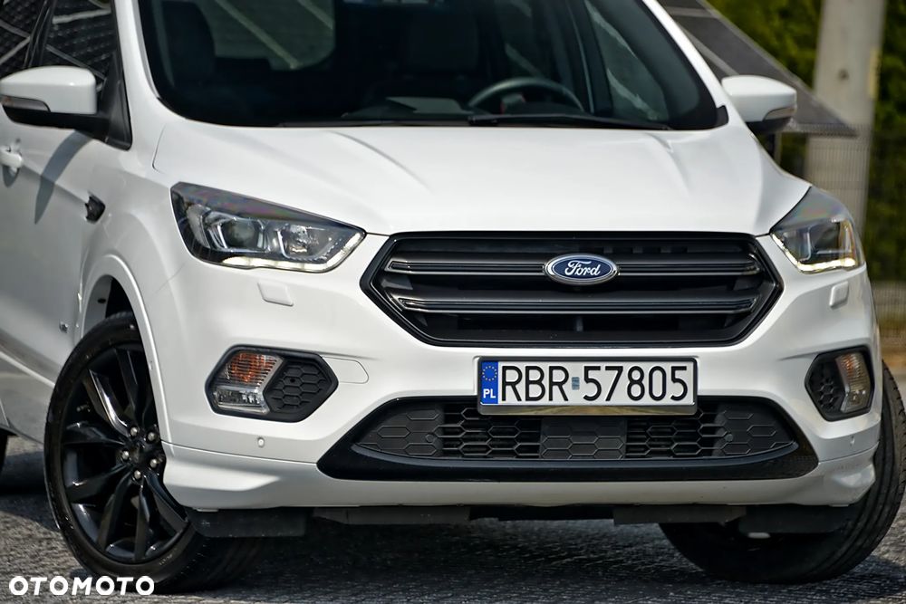 Ford Kuga 2.0 TDCi 4x4 ST-Line - 15