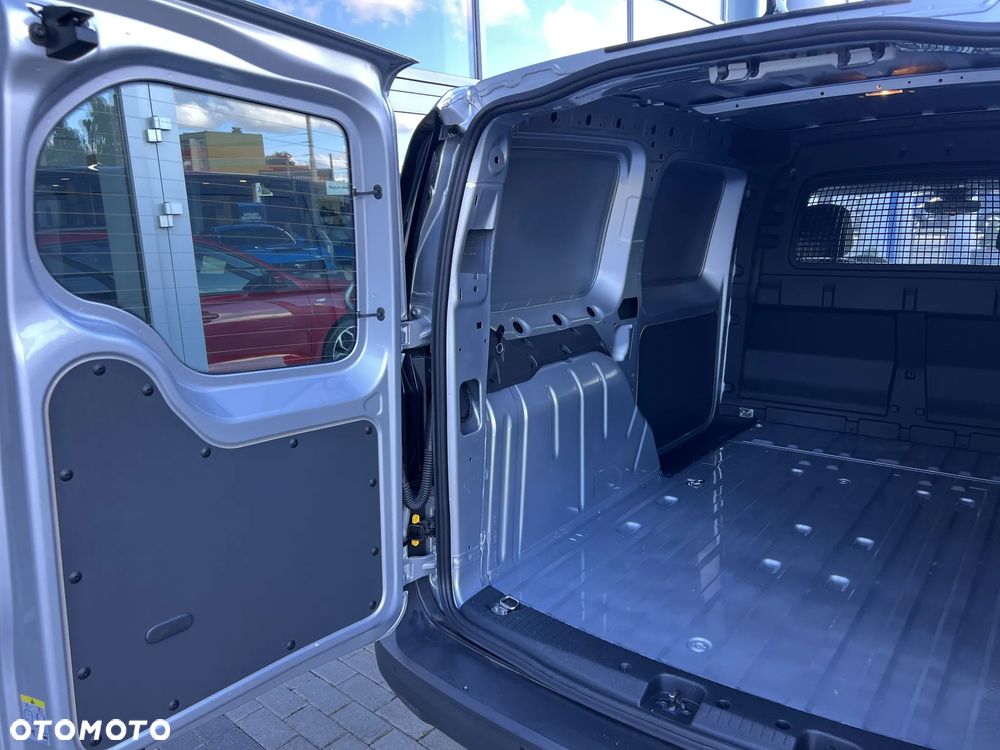 Ford Transit Connect - 19