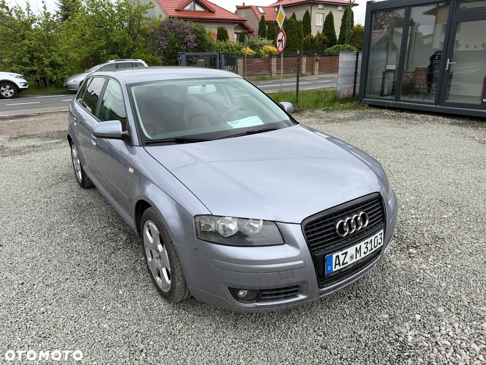 Audi A3 Sportback 1.6 S line Sportpaket plus - 3