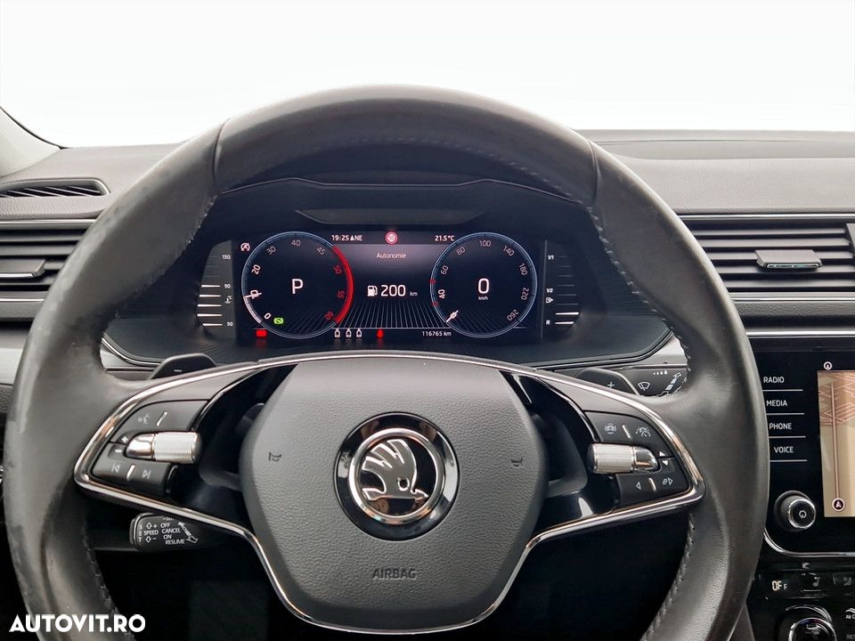 Skoda Superb Combi 2.0 TDI 4x4 DSG Premium Edition - 18