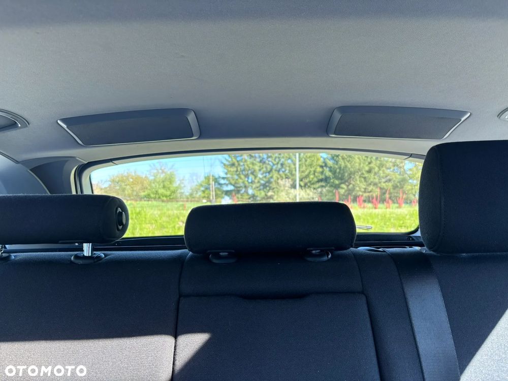 BMW Seria 3 320d - 22