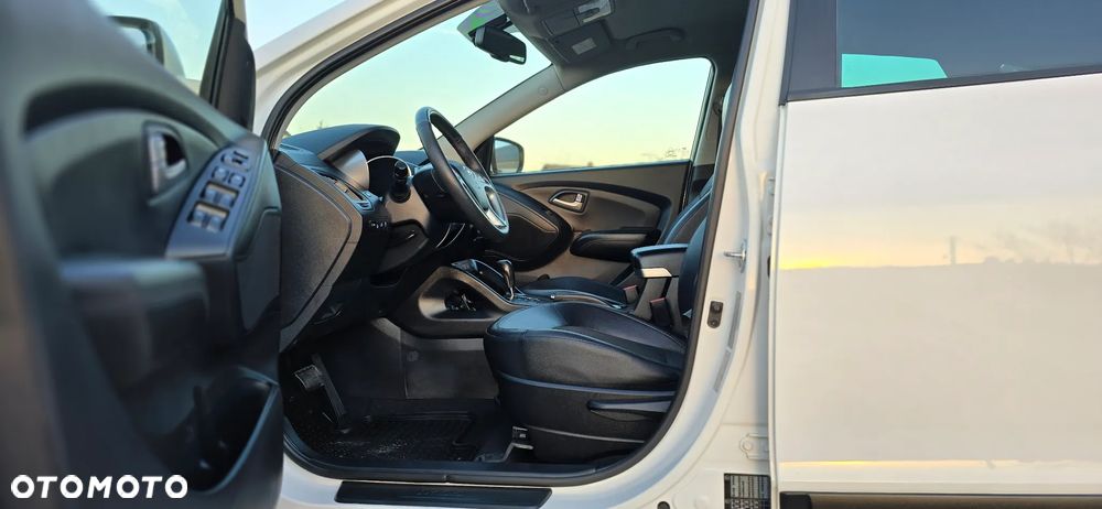 Hyundai ix35 2.0 CRDi 4WD Automatik Premium - 5