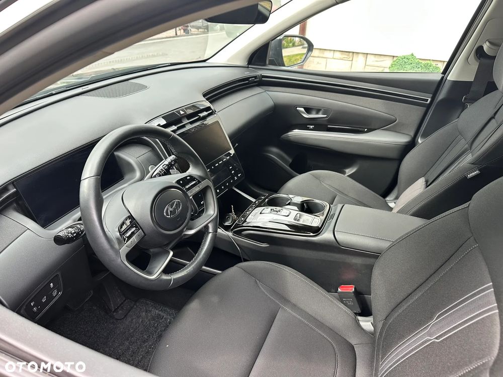 Hyundai Tucson 1.6 T-GDi 48V-Hybrid 4WD DCT Trend - 8