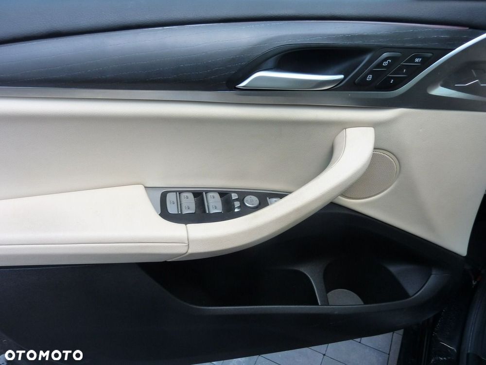 BMW X3 - 30