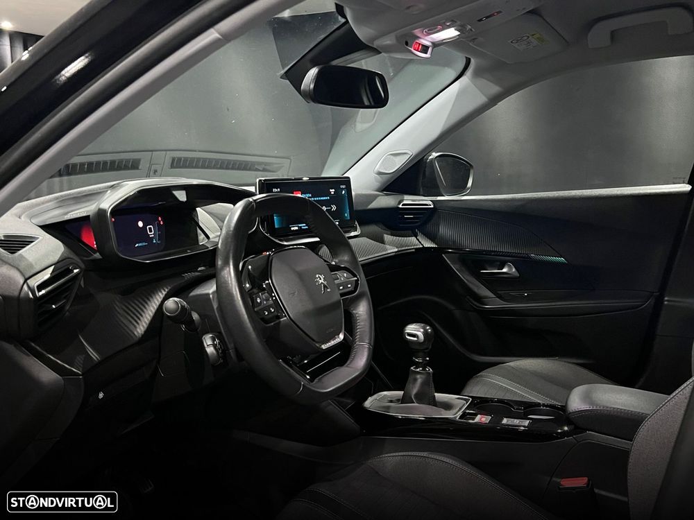 Peugeot 2008 1.2 PureTech Allure Pack - 12