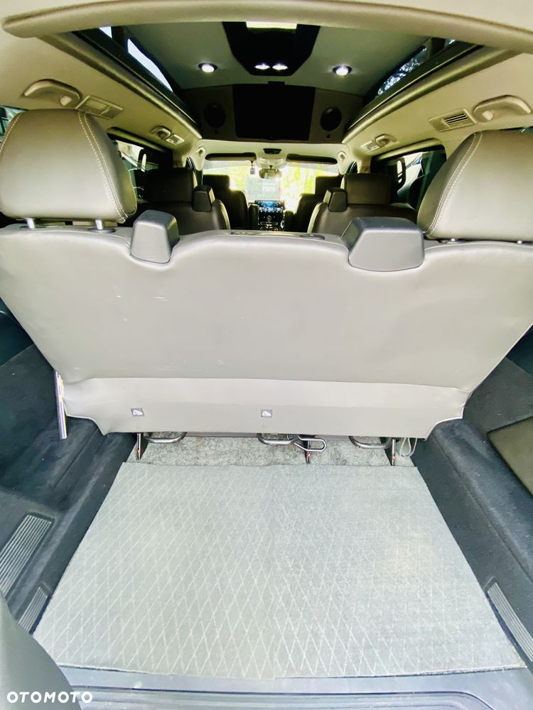 Mercedes-Benz Vito - 9