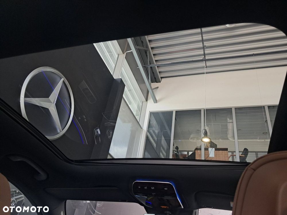 Mercedes-Benz Klasa E 220 d mHEV 4-Matic All-Terrain Avantgarde 9G-Tronic - 37