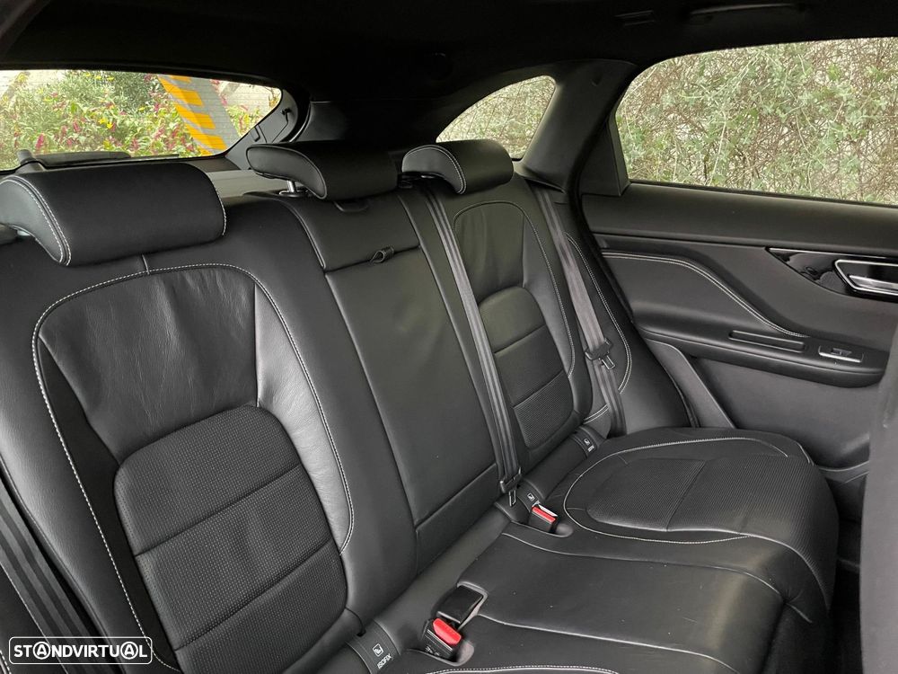 Jaguar F-Pace 2.0 i4D R-Sport Aut. - 10