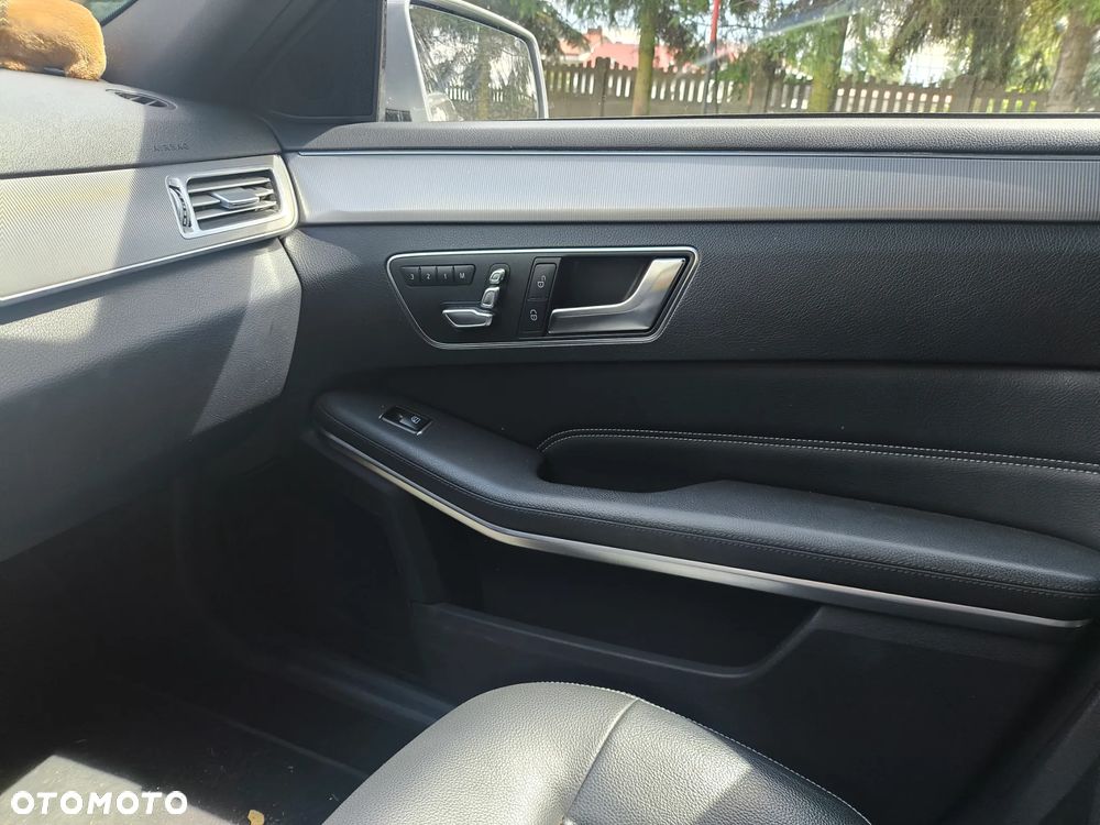 Mercedes-Benz Klasa E 200 BlueTEC 7G-TRONIC Avantgarde - 13