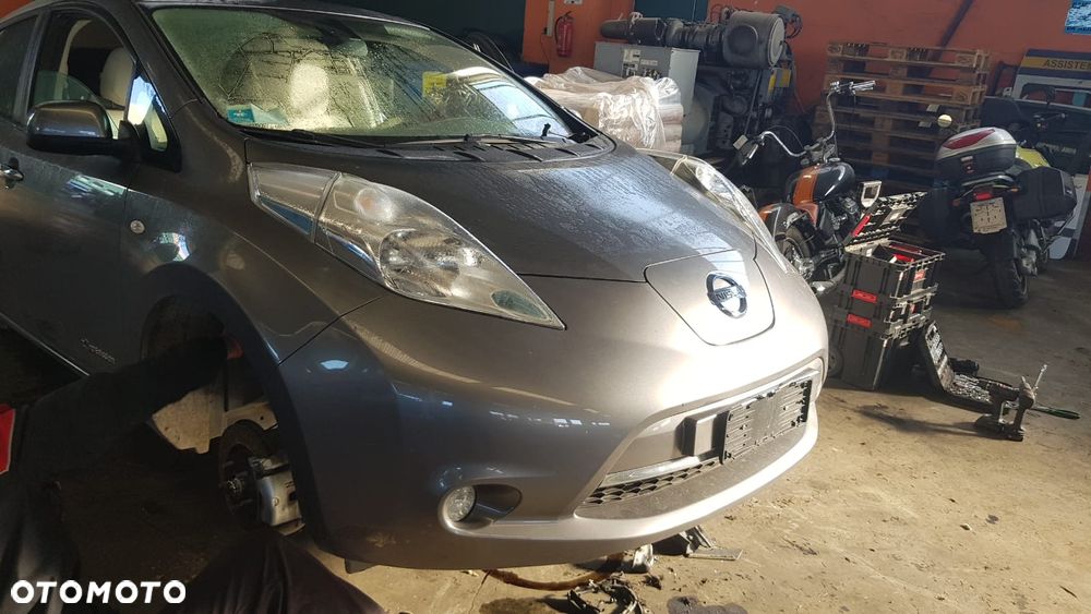 NISSAN LEAF I ZE0 MASKA POKRYWA SILNIKA KAD - 1