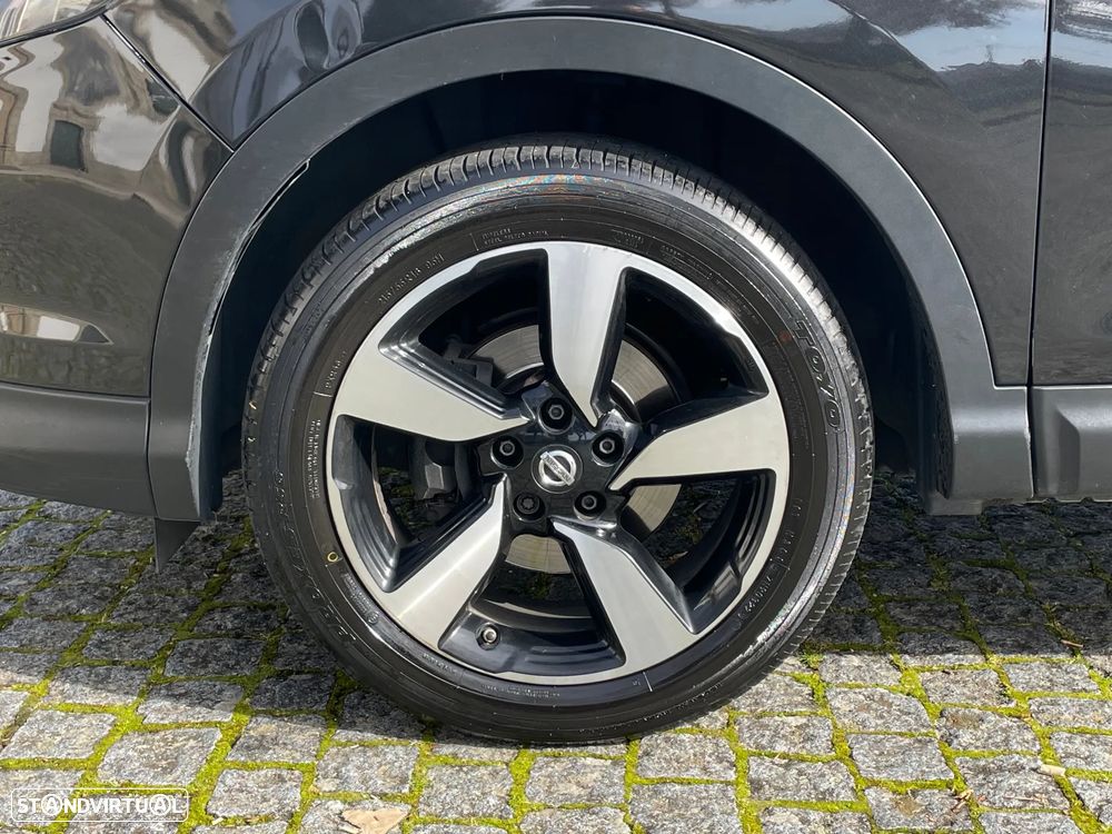 Nissan Qashqai 1.5 dCi N-Connecta 18 - 13