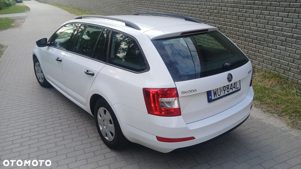 Skoda Octavia 1.6 TDI Active - 6