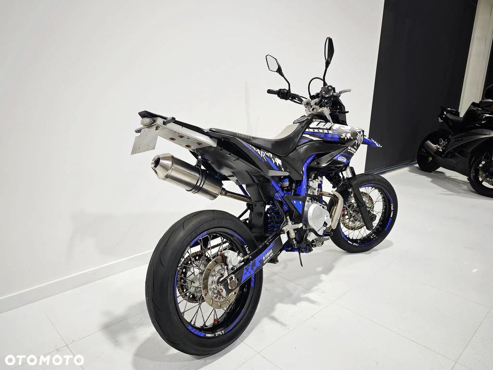 Yamaha WR - 9