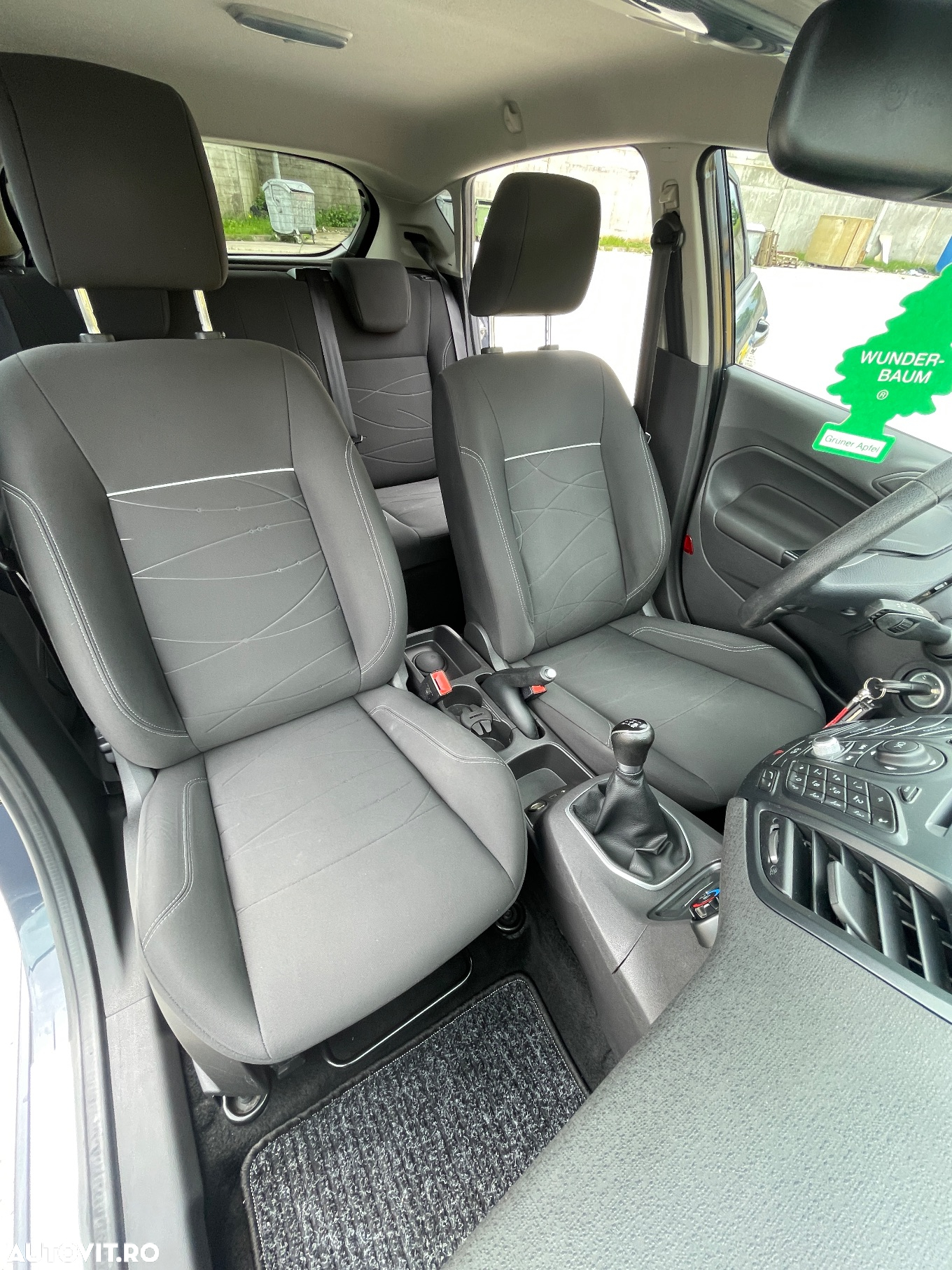 Ford Fiesta 1.0 SYNC Edition - 14