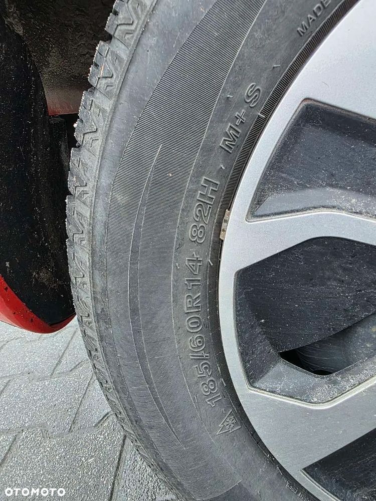 Toyota Yaris 1.0 Terra - 10