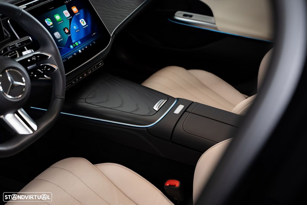 Mercedes-Benz E 300 Standard - 45