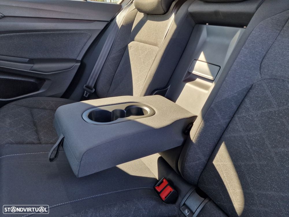 VW Golf 1.0 TSI Life - 15