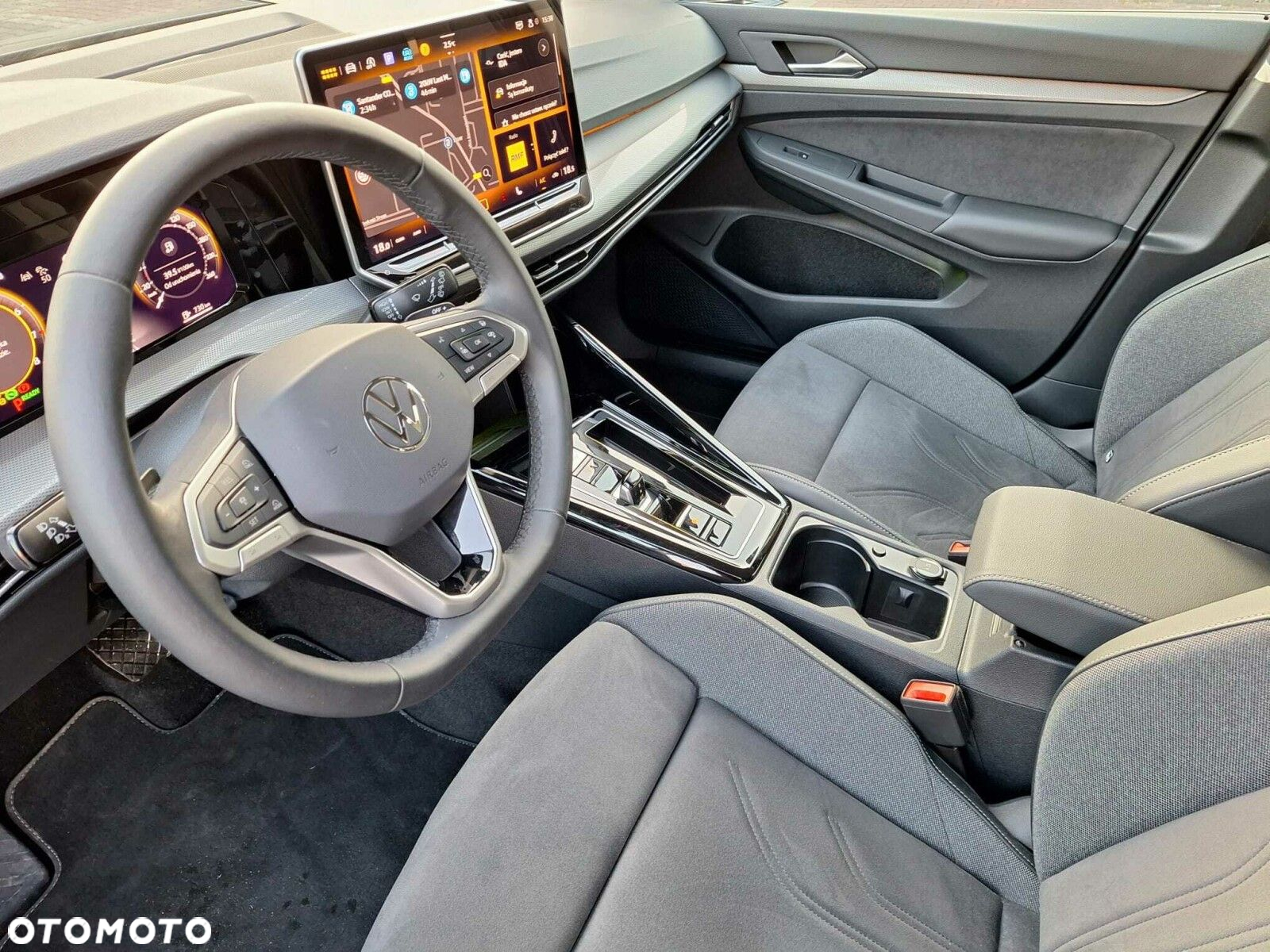 Volkswagen Golf - 9