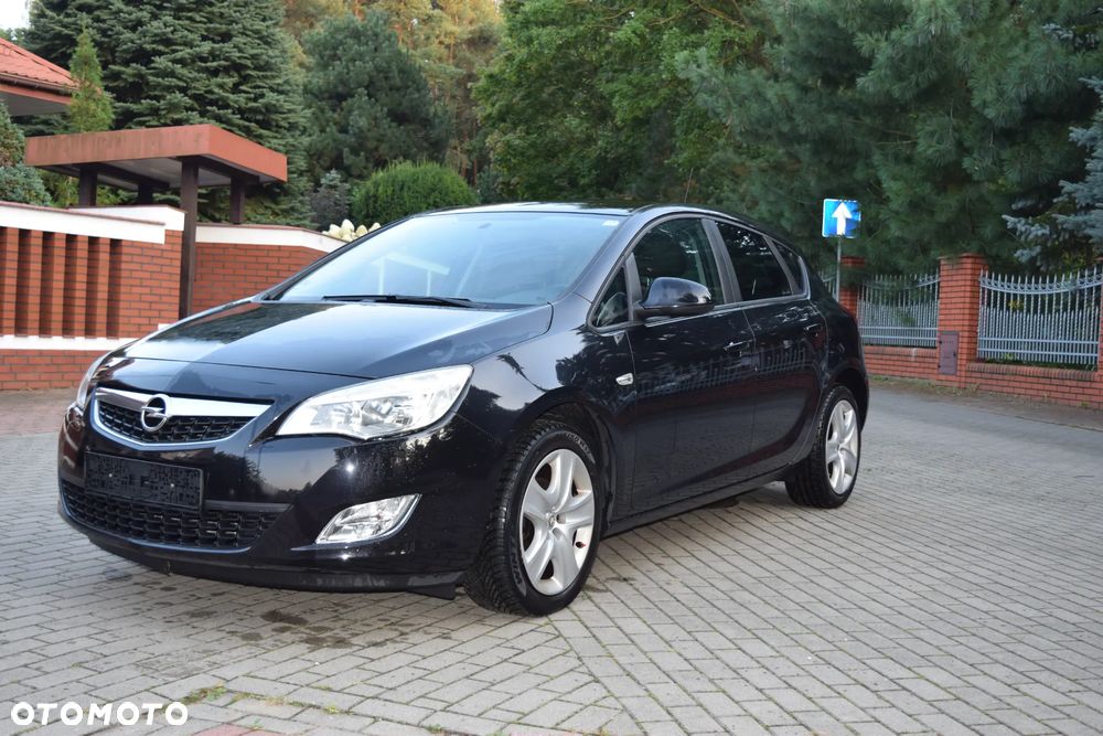 Opel Astra - 4