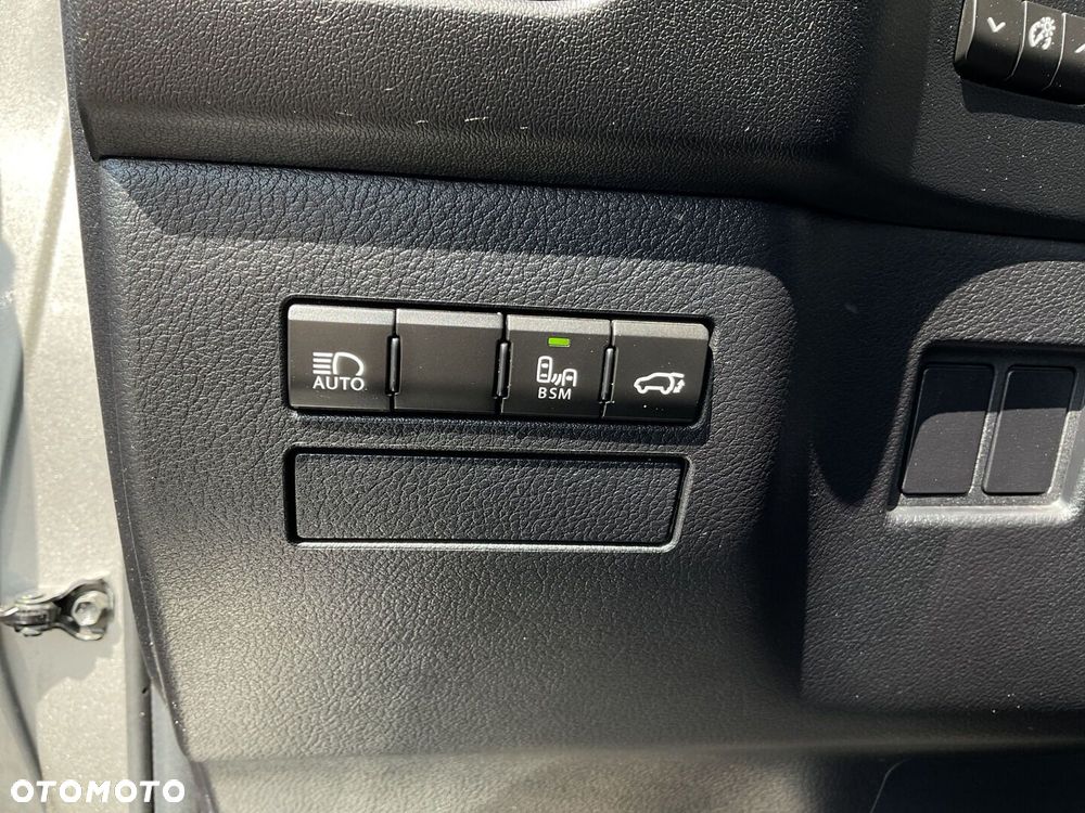Lexus NX 300h F Impression AWD - 21