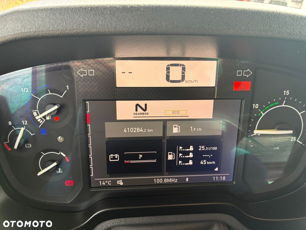 Renault T480 EVO High Sleeper Cab - 14