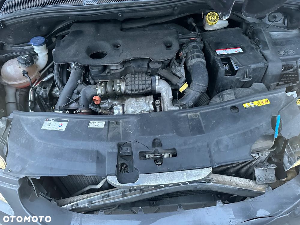 Peugeot 2008 e-HDi FAP 92 STOP & START Allure - 7