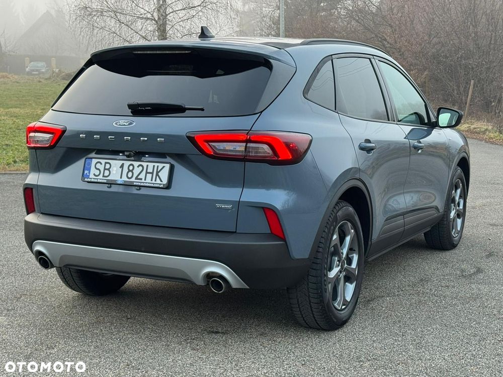 Ford Kuga - 10