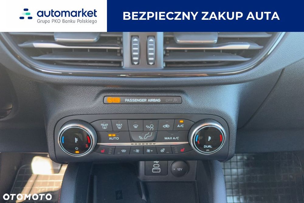 Ford Kuga - 12