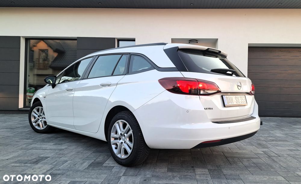 Opel Astra - 17