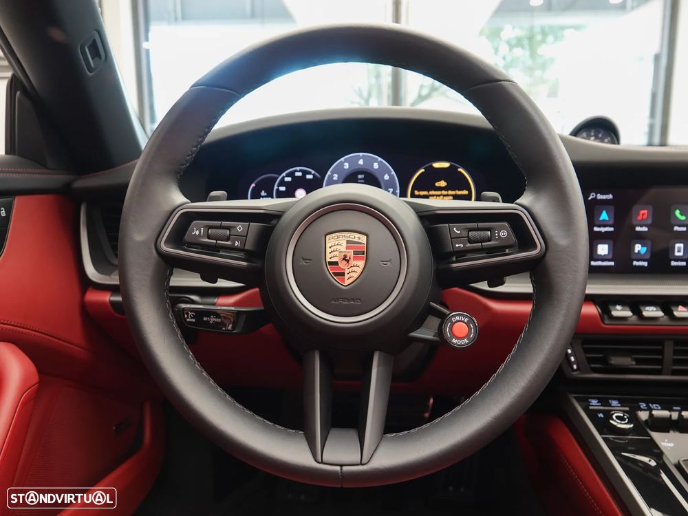 Porsche 911 Série F - 23